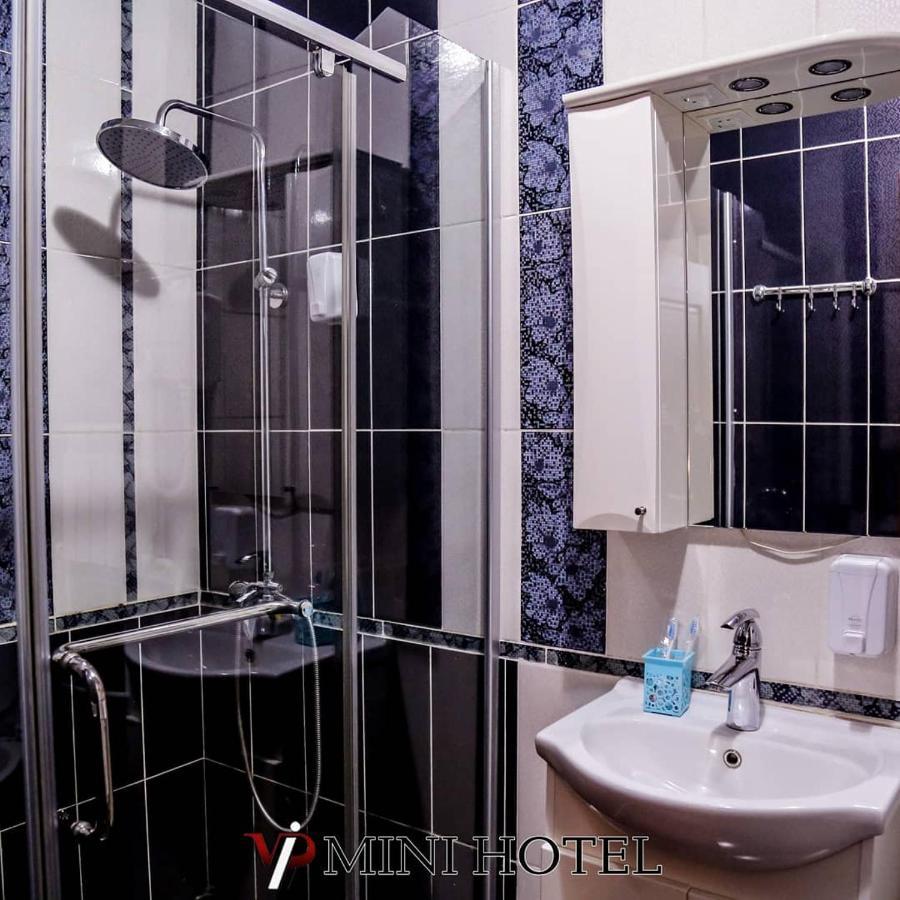 Vip Mini Hotel セメイ エクステリア 写真