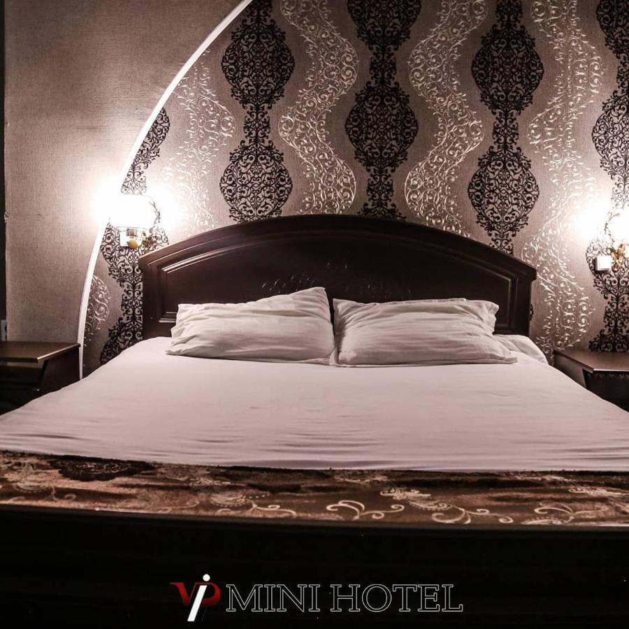 Vip Mini Hotel セメイ エクステリア 写真