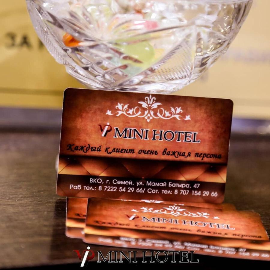 Vip Mini Hotel セメイ エクステリア 写真