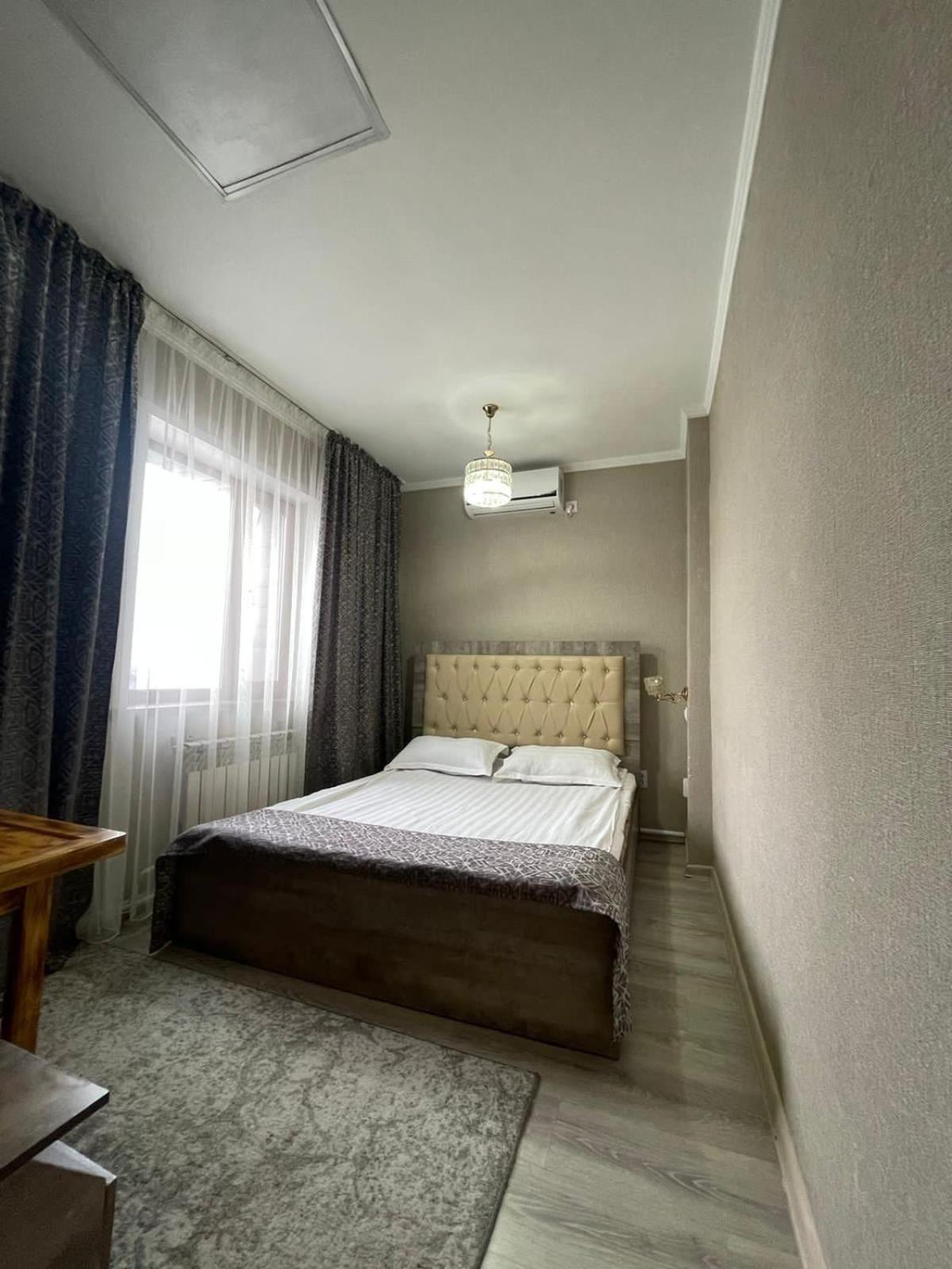 Vip Mini Hotel セメイ エクステリア 写真