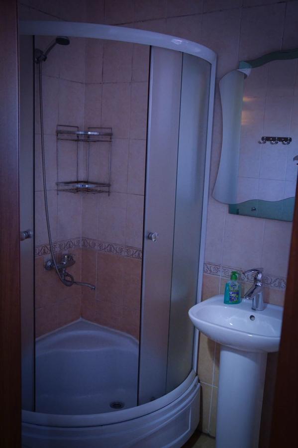 Vip Mini Hotel セメイ エクステリア 写真