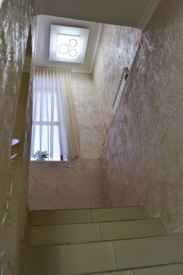 Vip Mini Hotel セメイ エクステリア 写真