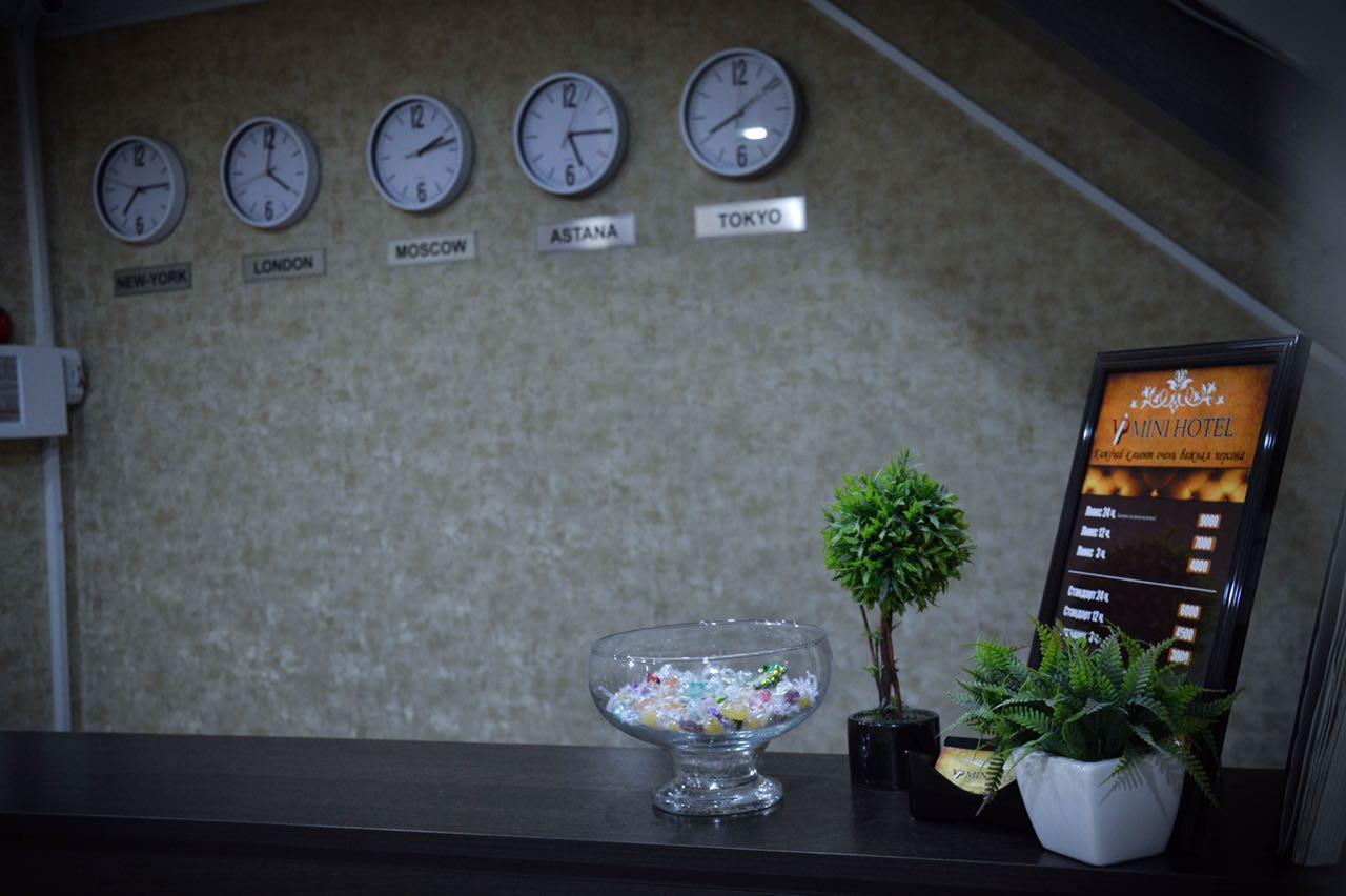 Vip Mini Hotel セメイ エクステリア 写真